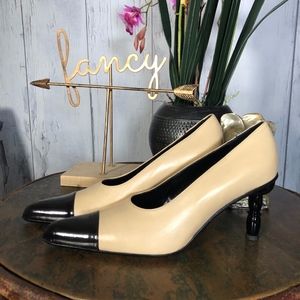 Mark Schwartz Cream/Black Pumps Heels Sz 9 NWOB